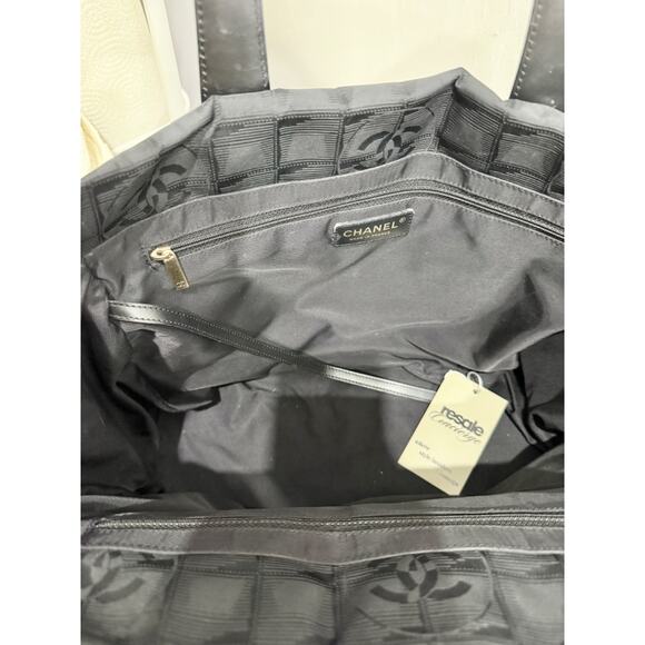 Chanel 2006-2008 New Travel Line Nylon Tote Bag Black Women's One Size - Picture 4 of 5